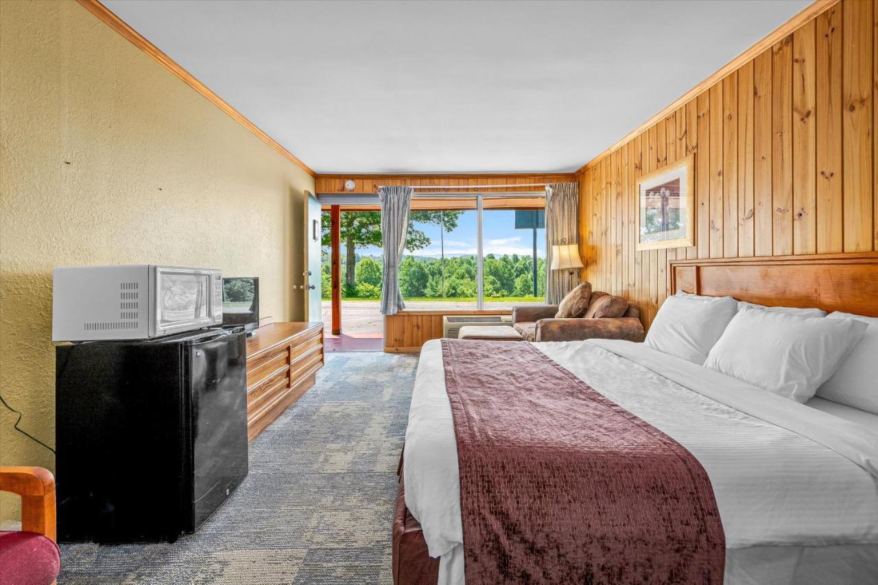 Saluda Green River Lodge מראה חיצוני תמונה